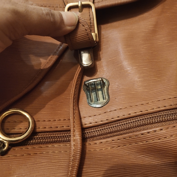 Louise Vuitton's Epi leather Authentic 'via demizon' backpack - fixed price - Picture 10 of 14